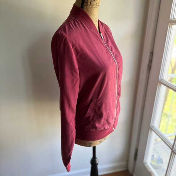 American Apparel • Amelia Red Sateen Crop Bomber Jacket • Size M - Picture 6 of 12
